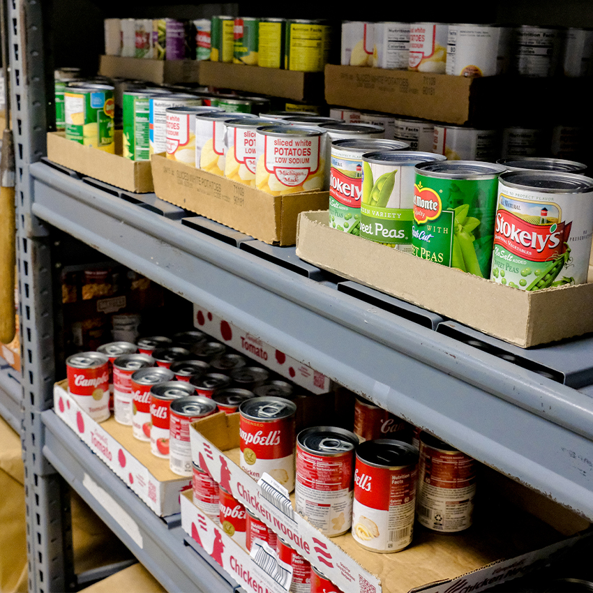 good-samaritan-outreach-center-foor-pantry-03